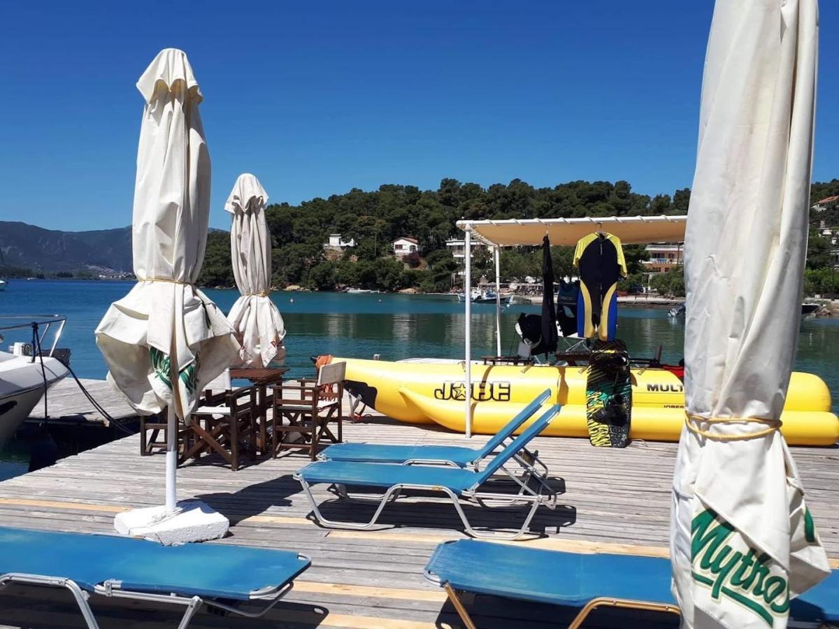 Seaview Apartment - Poros Relaxing Beachfront Flat Poros Town Ngoại thất bức ảnh