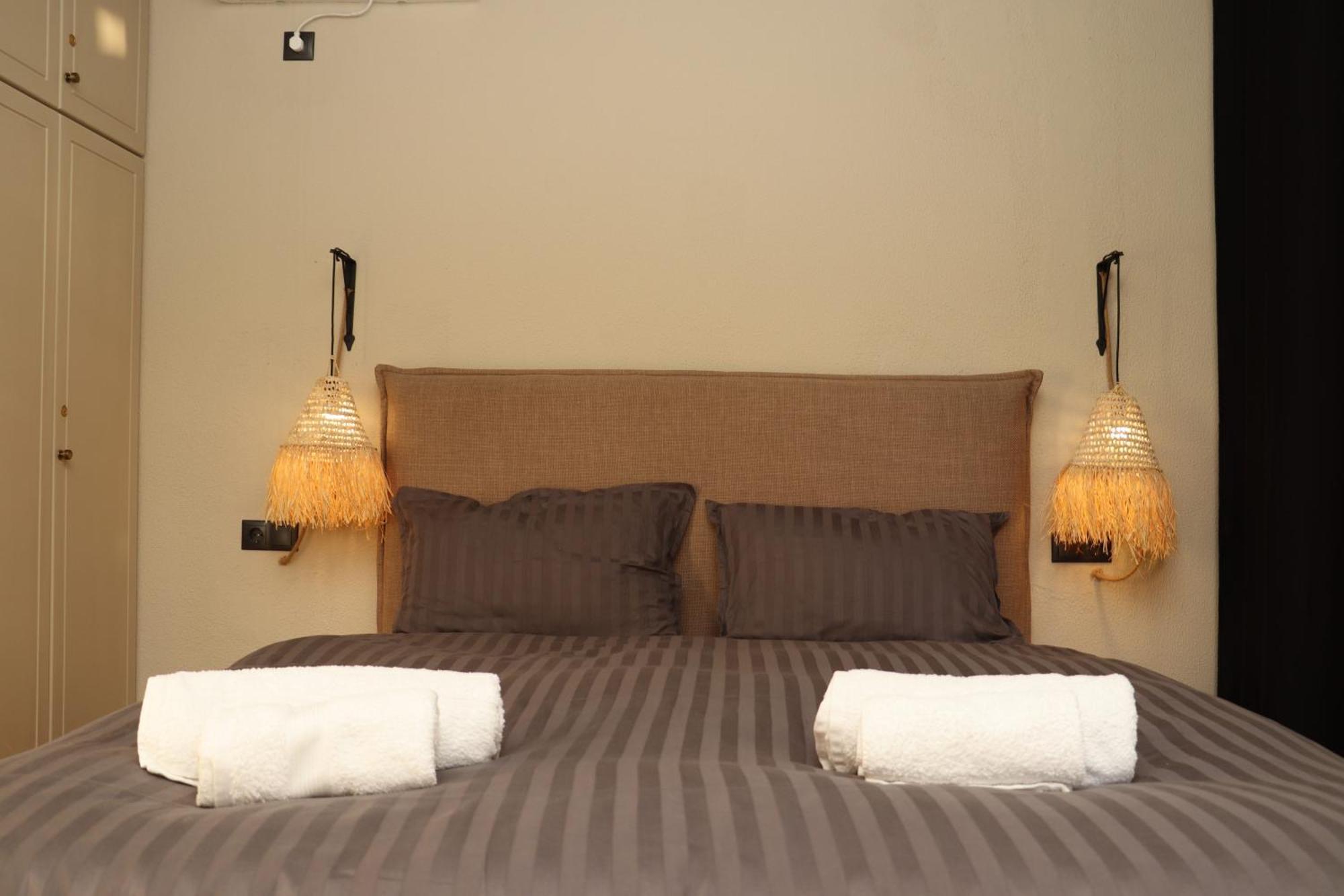 Seaview Apartment - Poros Relaxing Beachfront Flat Poros Town Ngoại thất bức ảnh